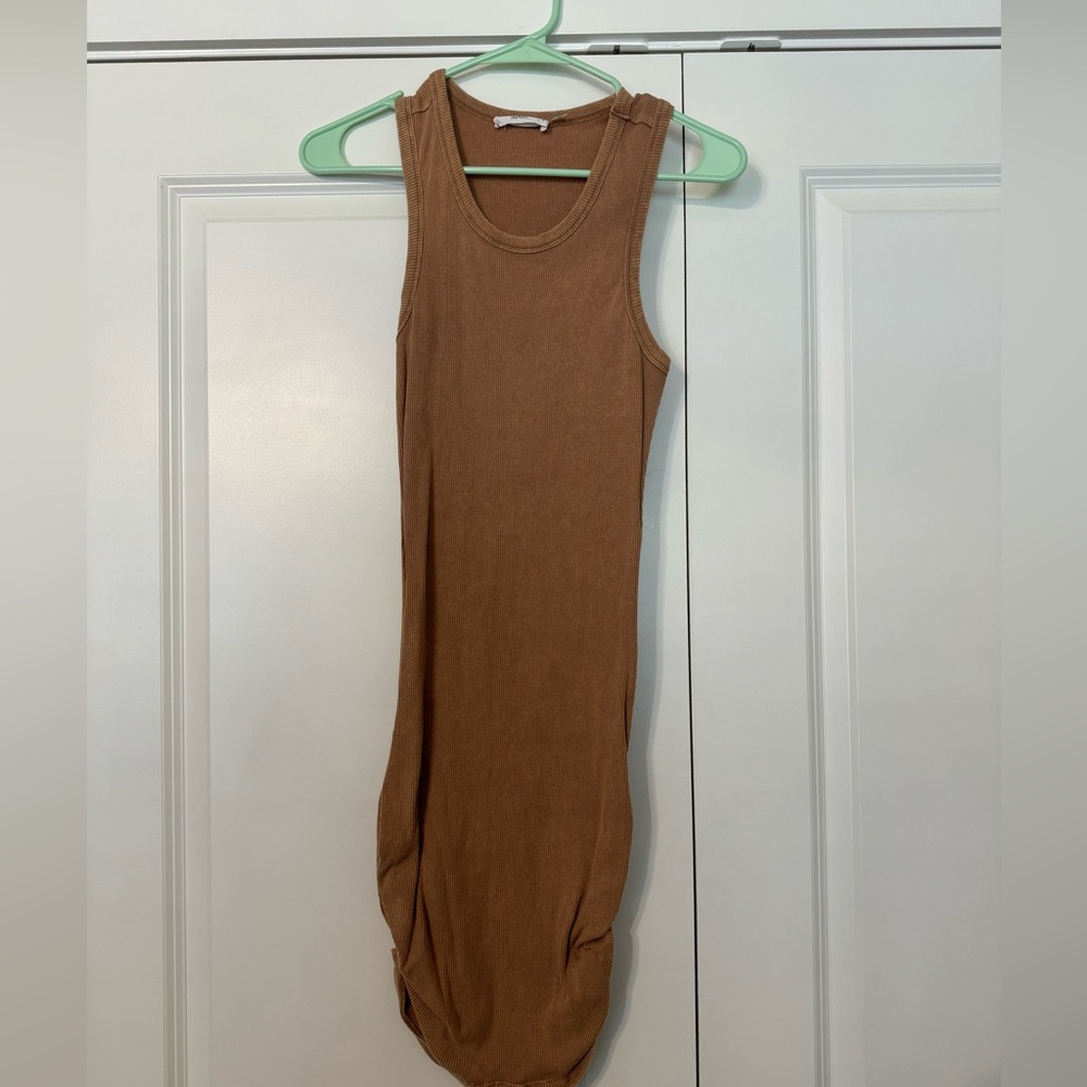Ribbed ruched dress